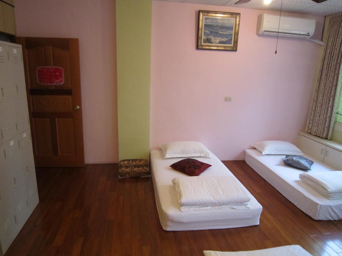Handy Hostel Città di Hualien Esterno foto