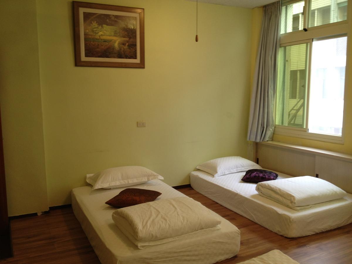 Handy Hostel Città di Hualien Esterno foto