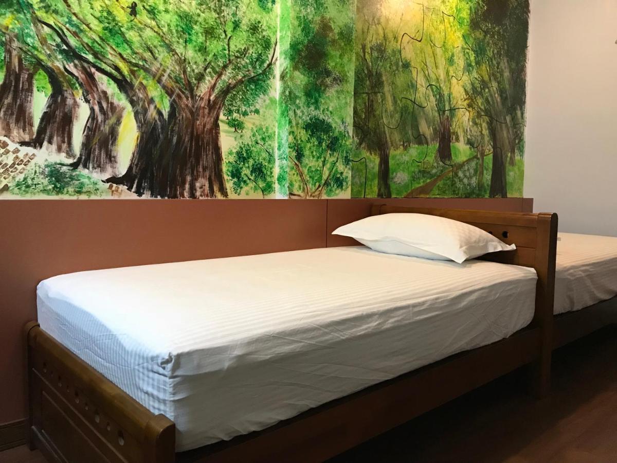 Handy Hostel Città di Hualien Esterno foto