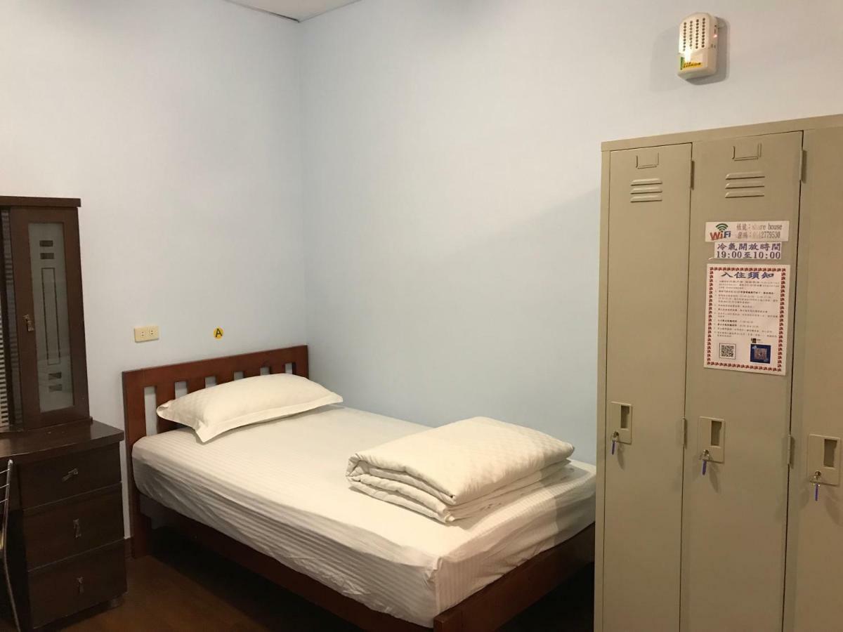Handy Hostel Città di Hualien Esterno foto