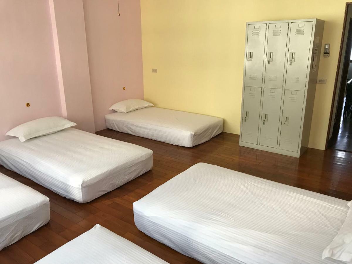Handy Hostel Città di Hualien Esterno foto